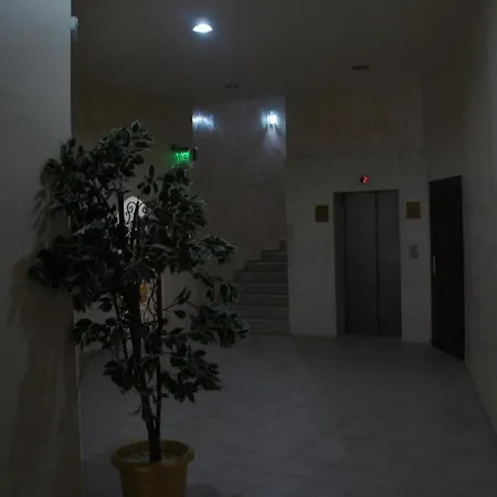 Miramar Front Self Catering No Swim Pool Access Apartmán Sluneční pobřeží