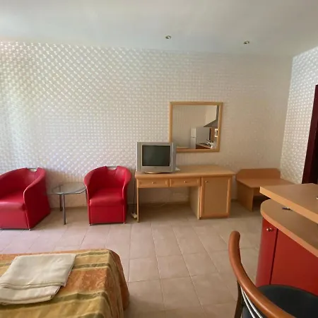 Miramar Front Self Catering No Swim Pool Access * Sunny Beach