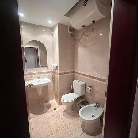 Miramar Front Self Catering No Swim Pool Access *