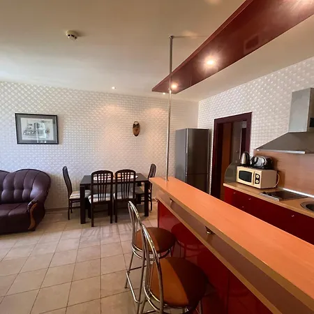 Διαμέρισμα Miramar Front Self Catering No Swim Pool Access