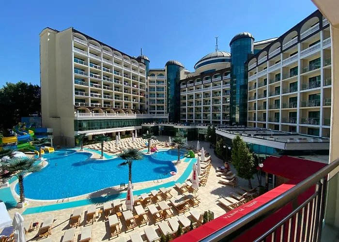 Miramar Front Self Catering No Swim Pool Access Διαμέρισμα