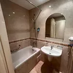 Miramar Front Self Catering No Swim Pool Access Апартамент