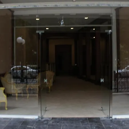 Miramar Front Self Catering No Swim Pool Access Apartamento