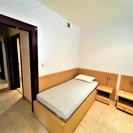 Miramar Front Self Catering No Swim Pool Access Sunny Beach